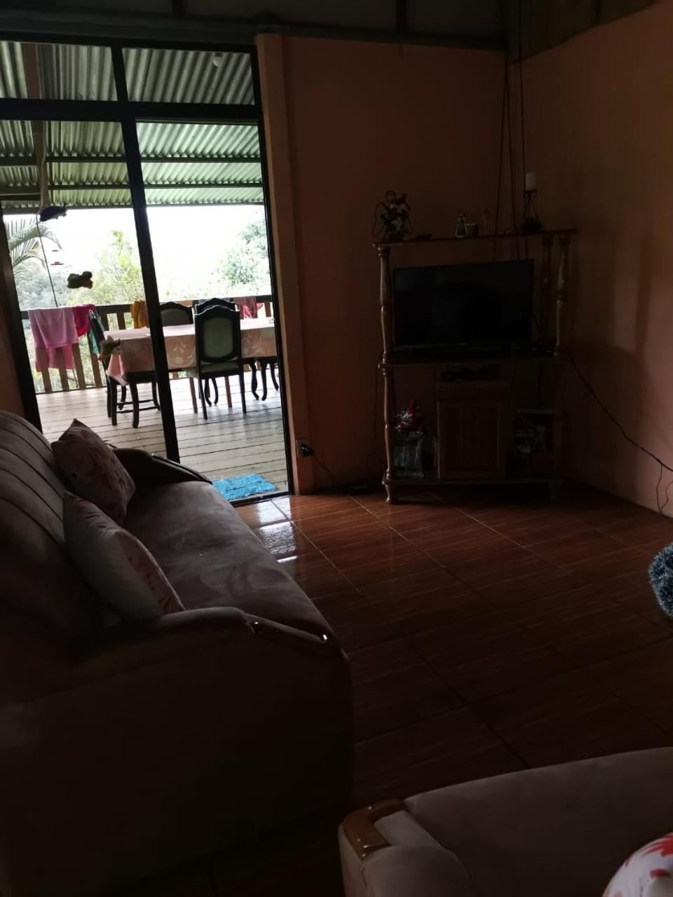 Bella Vista Guest House Turrialba Luaran gambar